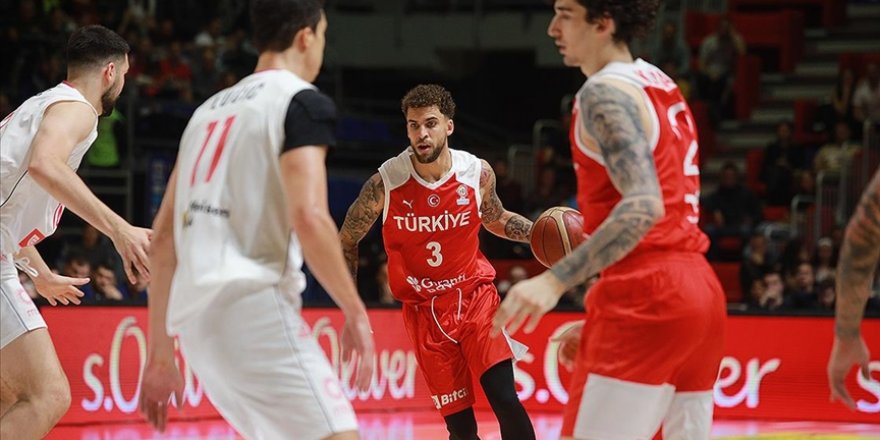A Milli Erkek Basketbol Takımı, FIBA 2023 Dünya Kupası'na katılma şansını yitirdi