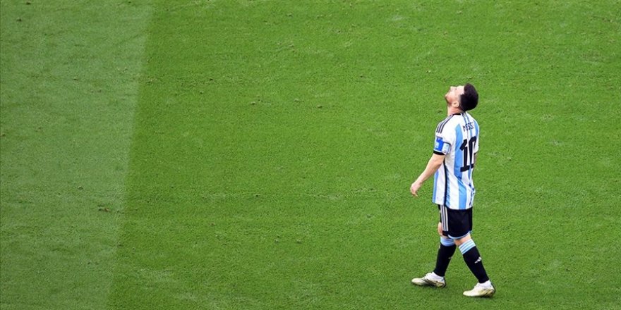 Milli takımlarının Dünya Kupası'ndaki ilk maçında yenilmesi Arjantinlileri üzdü
