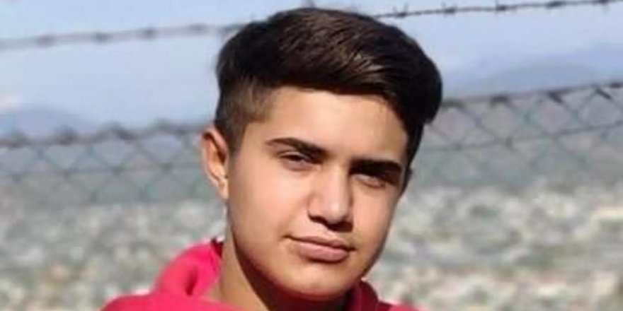 İstanbul Fatih'te sokakta yürürken başına kurşun isabet eden genç hastanede öldü