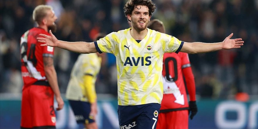 Fenerbahçe, Dostluk Turnuvası'nda Rayo Vallecano'nu 3-1 mağlup etti