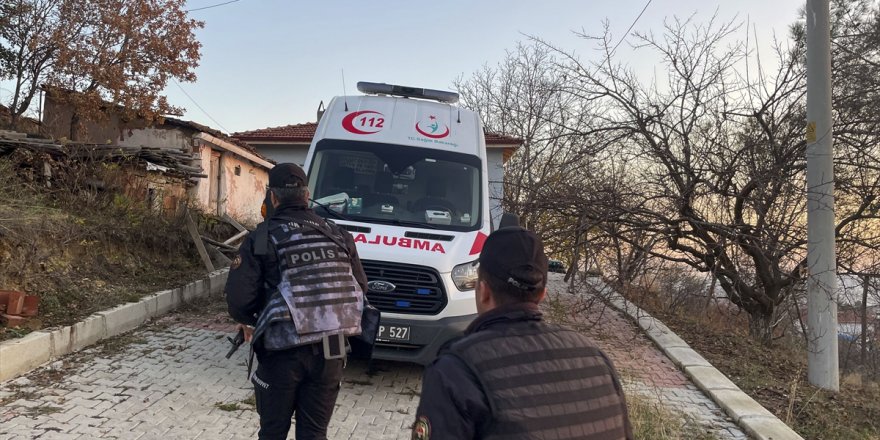 Uşak'ta cinsel saldırı olaylarının şüphelisi, polisle girdiği çatışmada öldü