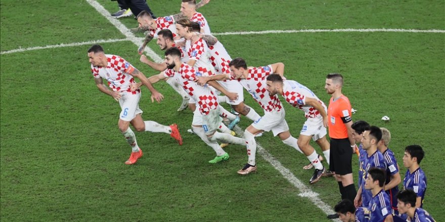 Japonya'ya penaltılarda üstünlük kuran Hırvatistan, Dünya Kupası'nda çeyrek finale yükseldi
