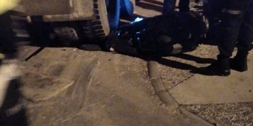 Muğla'da beton mikseriyle çarpışan motosikletteki kurye öldü
