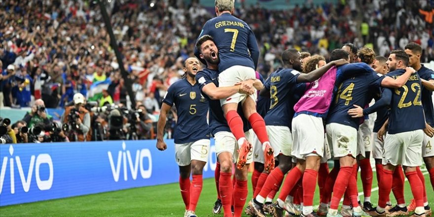 Fransa, tarihinde 7. kez Dünya Kupası'nda yarı finale yükseldi