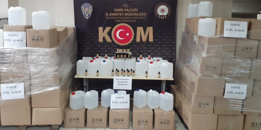 İzmir'de 11 bin 845 litre etil alkol ele geçirildi