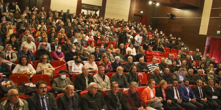 CHP Genel Başkan Yardımcıları Karaca ve Akın, partilerinin Uşak İl Danışma Kurulu Toplantısı'na katıldı