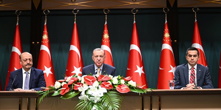 Cumhurbaşkanı Erdoğan: 2023 yılında uygulanacak net asgari ücret 8 bin 506 lira