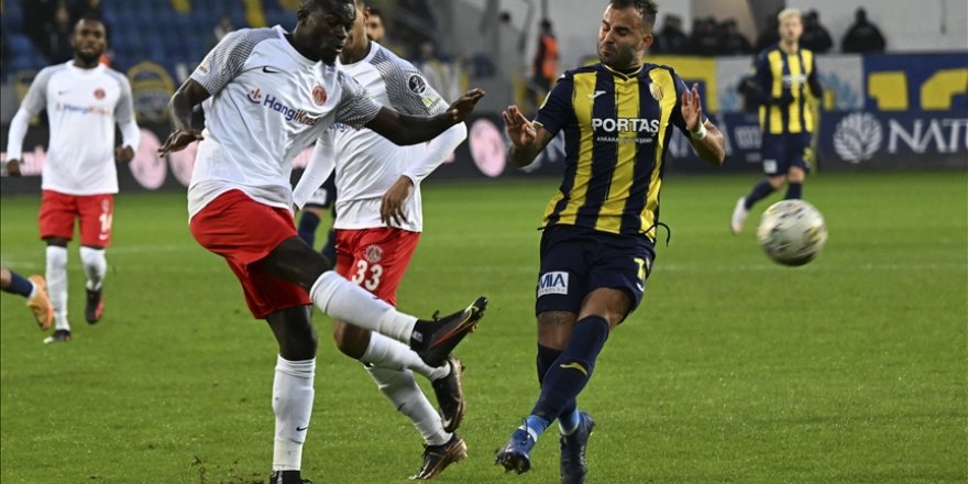 HangiKredi Ümraniyespor, deplasmanda MKE Ankaragücü'nü mağlup etti