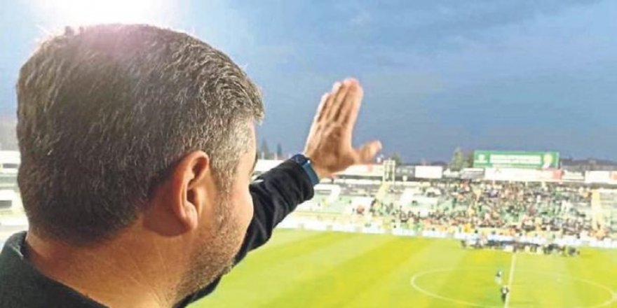 Denizlispor’da Başkan Uz şoku