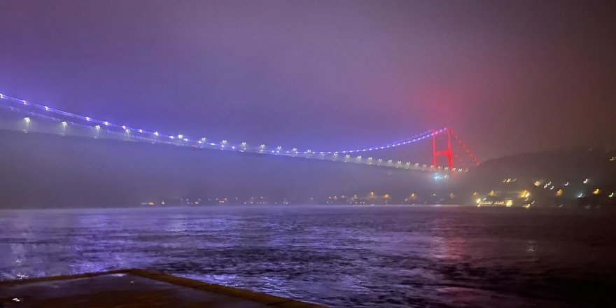 İstanbul Boğazı gemi trafiğine kapatıldı