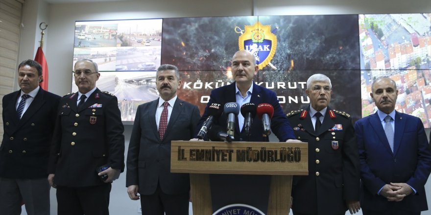 İçişleri Bakanı Süleyman Soylu, Uşak'ta "Kökünü Kurutma Operasyonu"na ilişkin açıklama yaptı