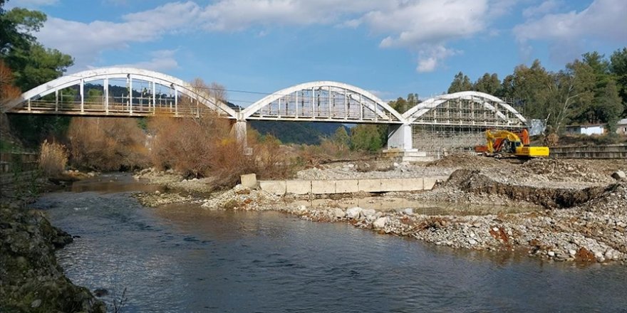 Dalaman'daki tarihi Atatürk Köprüsü restore ediliyor