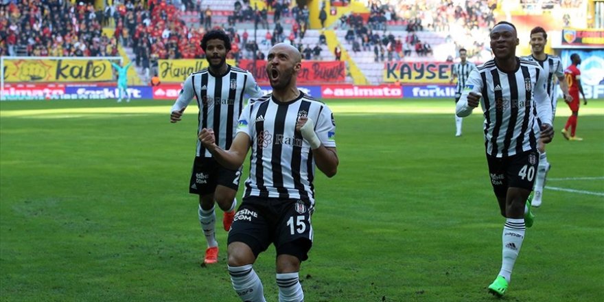 Beşiktaş deplasmandan galip ayrıldı