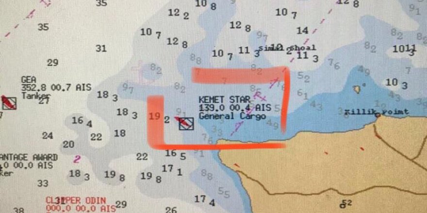 Bozcada açıklarında kargo gemisi karaya oturdu