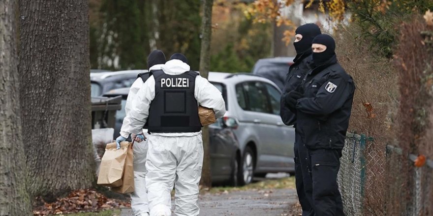 Almanya'da Sağlık Bakanı'nı kaçırmayı planlayan darbe şüphelilerinin yargılanmasına başlanacak