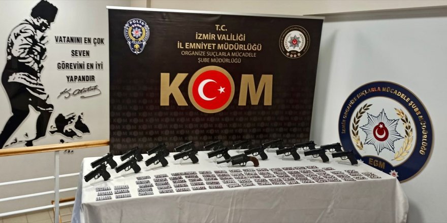 İzmir'de 1 kişi silah ticareti yaptığı iddiasıyla tutuklandı