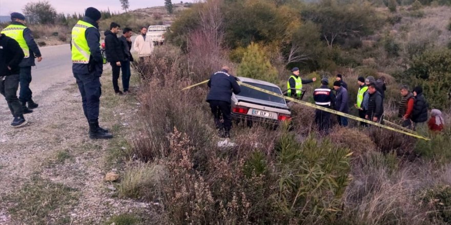 Muğla'da otomobilin devrilmesi sonucu sürücü hayatını kaybetti