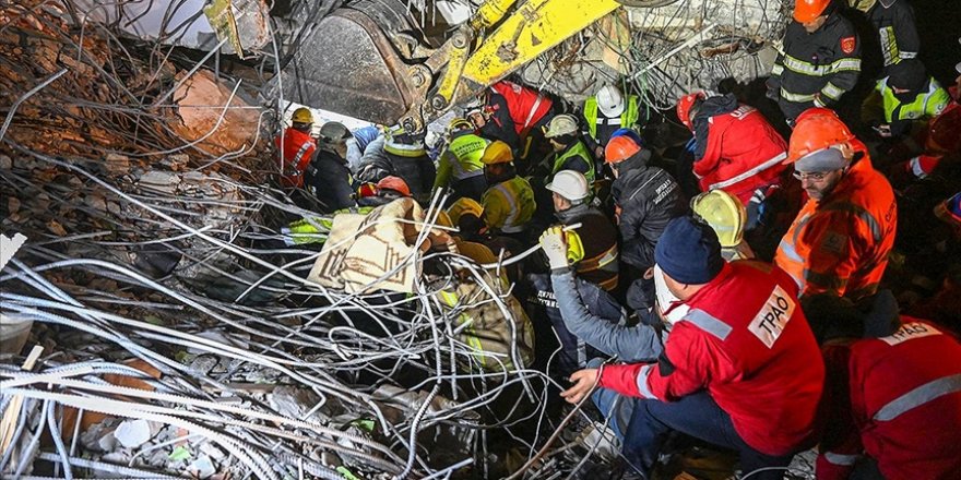 Kahramanmaraş merkezli depremlerde 20 bin 318 kişi hayatını kaybetti