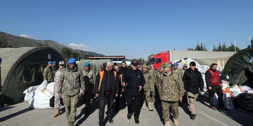 TSK deprem bölgelerinde 19 lojistik destek üssü kurdu