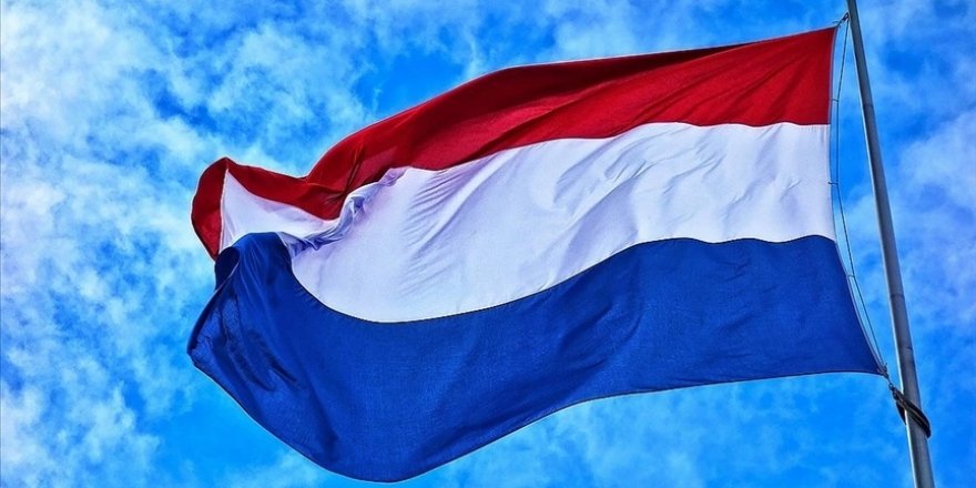 Hollanda, Rus diplomatları "istihbarat görevlisi" oldukları gerekçesiyle sınır dışı ediyor