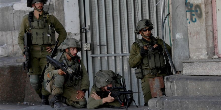 İsrail güçleri işgal altındaki Batı Şeria'nın Cenin kentine baskın düzenledi