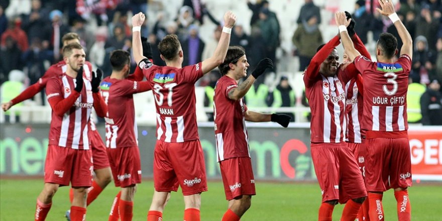 Sivasspor'un UEFA Avrupa Konferans Ligi'nde rakibi Fiorentina