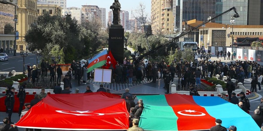 Azerbaycan'da Hocalı Katliamı kurbanları anılıyor