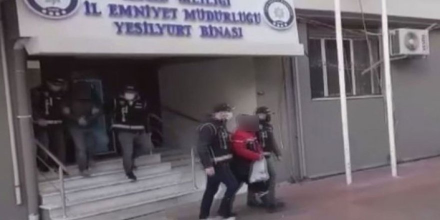 İzmir'de sahte para operasyonunda 2 şüpheli yakalandı