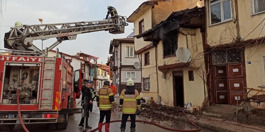 Tokat'ta evde çıkan yangında 3 kişi öldü, 1 kişi yaralandı