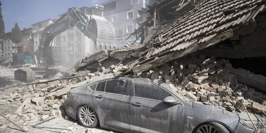 Hatay Büyükşehir Belediye Başkanı Savaş: Şebekelerden iletilen sular sadece kullanma suyudur