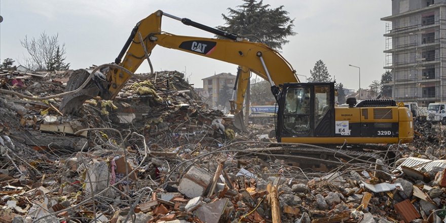 Malatya'da depremde yıkılan binalardan 238'inin enkazı kaldırıldı