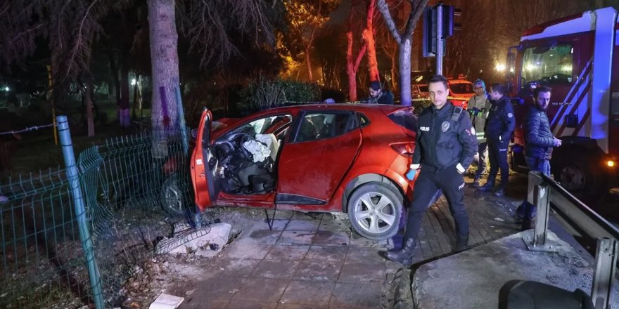 Bakırköy'de trafik kazasında 1 kişi öldü, 5 kişi yaralandı