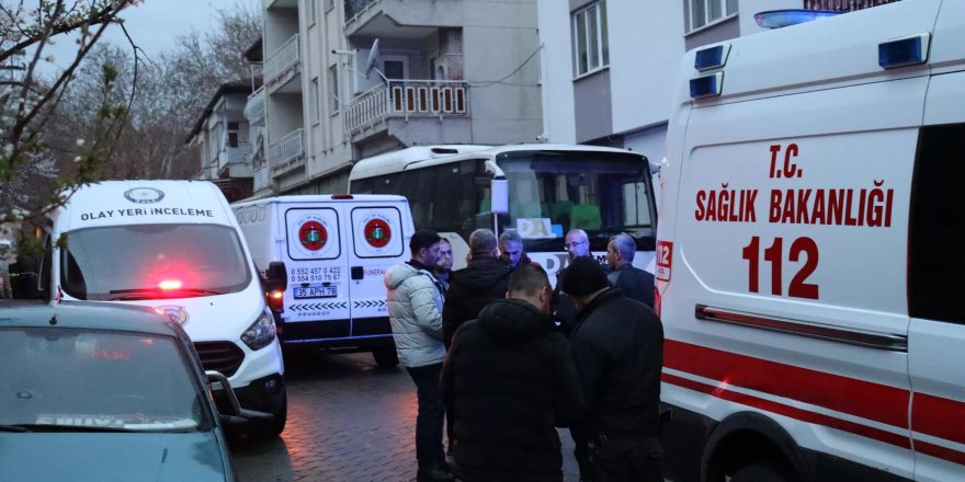Denizli'de kadın cinayeti: Eşini öldüren erkek intihar girişiminde bulundu