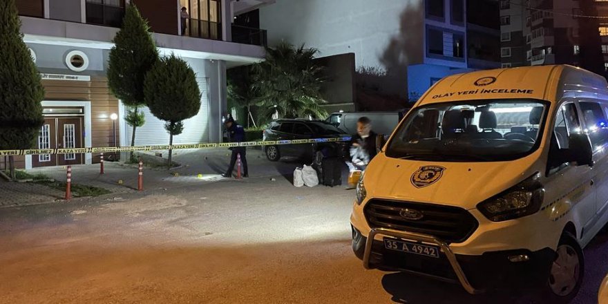 İzmir'de eski eşini tabancayla yaralayıp kayınvalidesini öldüren kişi teslim oldu