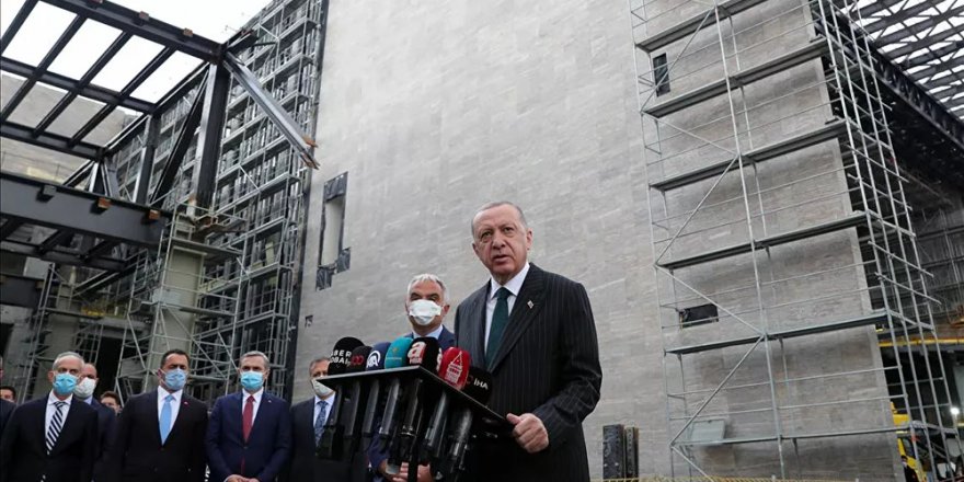 Cumhurbaşkanı Erdoğan, AKM ve Taksim Camii'nde incelemelerde bulundu