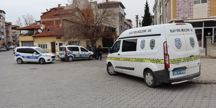Denizli'de sokakta silahlı saldırıya uğrayan kişi yaralandı