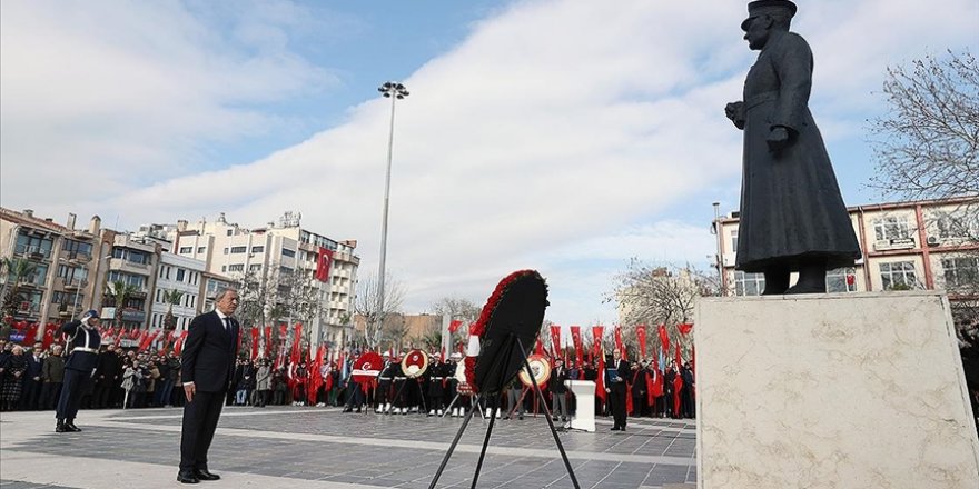 18 Mart Şehitleri Anma Günü ve Çanakkale Deniz Zaferi'nin 108. yıl dönümü törenleri başladı