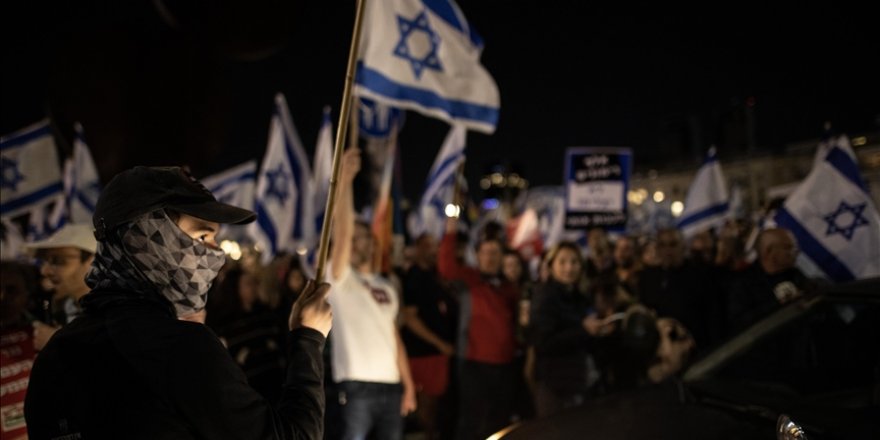 İsrail'de Netanyahu hükümetinin politikalarına karşı kitlesel gösteriler 11'inci haftasında