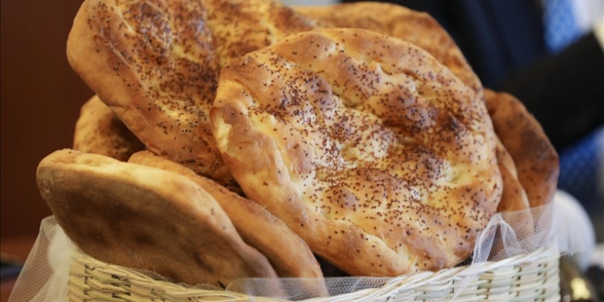 Ramazan pidesinin 300 gramı 10 liradan satışa sunulacak