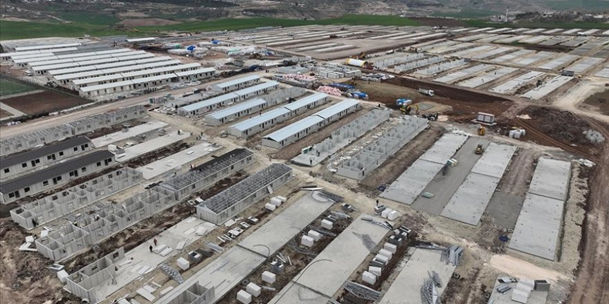 Adıyaman'da 2 bin 588 prefabrik konut inşa ediliyor