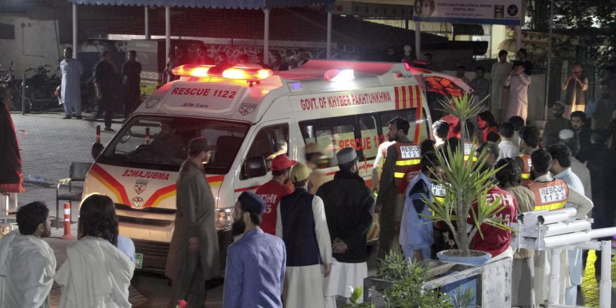 Afganistan'daki 6.5'lik deprem Pakistan'ı salladı: 9 kişi hayatını kaybetti, 160 kişi yaralandı