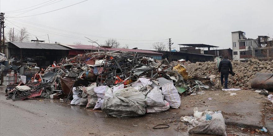 Kahramanmaraş'taki metal mutfak eşyası üreticileri sektörün tekrar ayağa kaldırılmasını istiyor