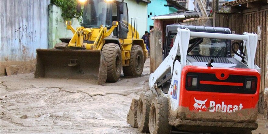 Brezilya'da sel ve toprak kaymalarında 6 kişi hayatını kaybetti