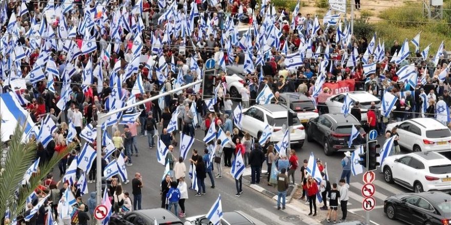 İsrail'de gösterileri düzenleyen gruplardan 34'ü eylemleri sürdüreceklerini açıkladı