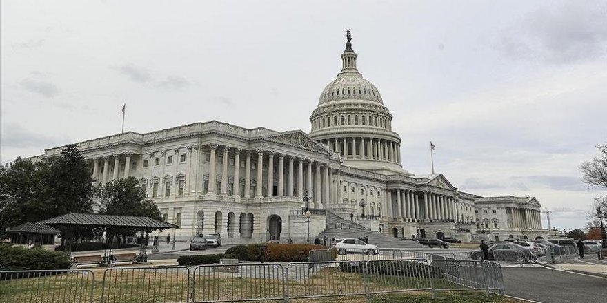 ABD'nin Irak'ın işgaline imkan tanıyan yetkiyi iptal eden yasa tasarısı Senato'dan geçti