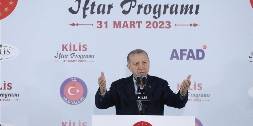 Cumhurbaşkanı Erdoğan: Biz her günümüzü deprem öncelikli meselelerle geçiriyoruz