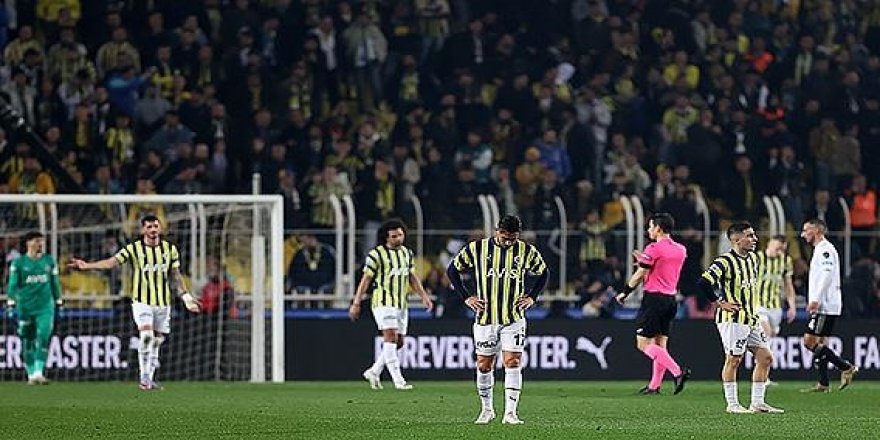 Fenerbahçe büyük maçlarda kayıp