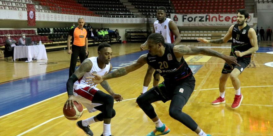 Empera Halı Gaziantep Basketbol: 76 - Aliağa Petkimspor: 64