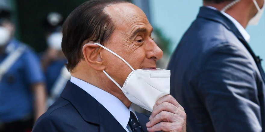 Lösemi olduğu iddia edilmişti: Hastaneye kaldırılan Berlusconi'nin doktorlarından açıklama