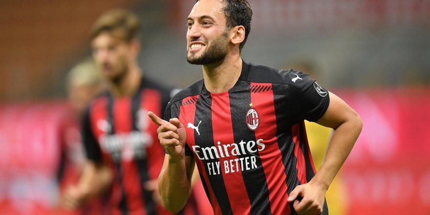 Milan’da galibiyet golü Hakan Çalhanoğlu’ndan